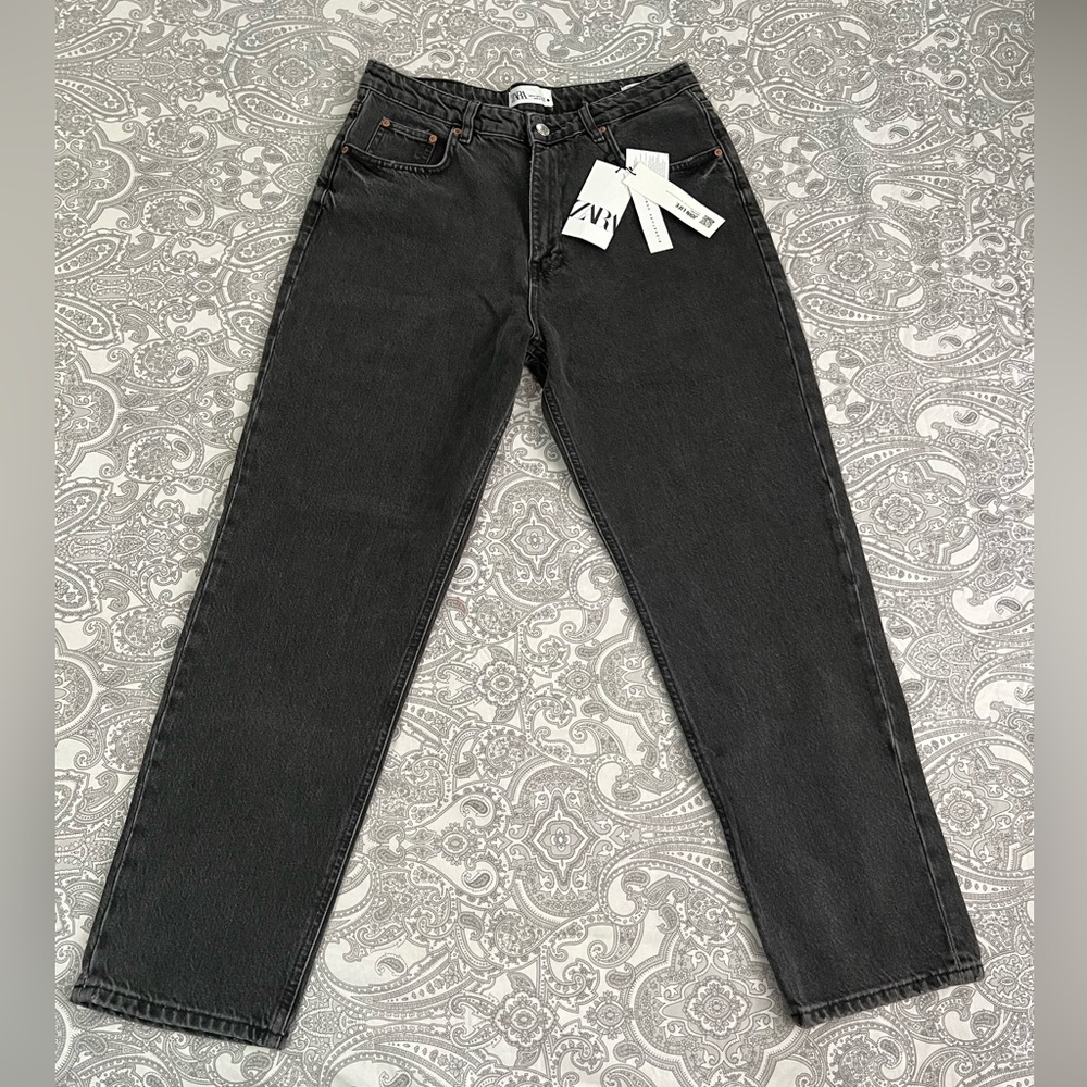 Zara The 90s Mom Fit Jeans